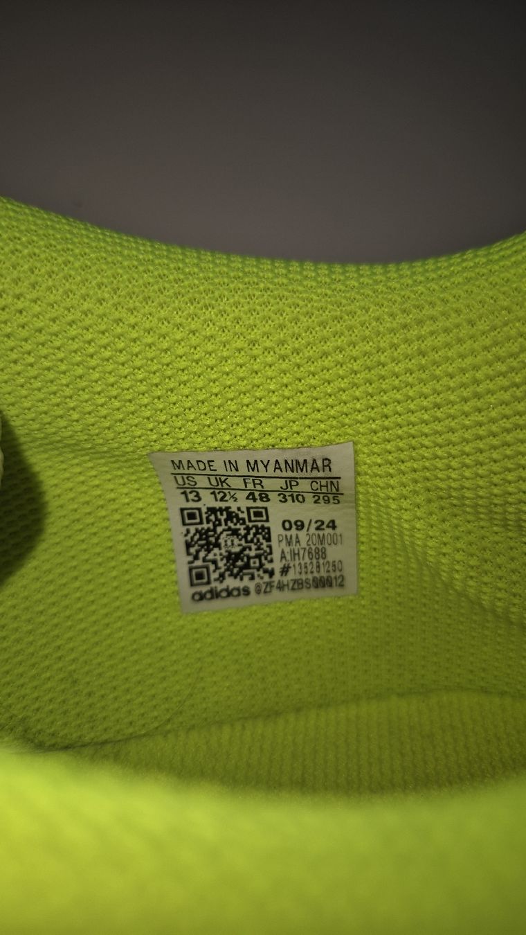 Scarpe da uomo: Adidas Sala Turnschuhe Grösse 48 – Usato da Nürensdorf venduto da kmo_jd9m 2
