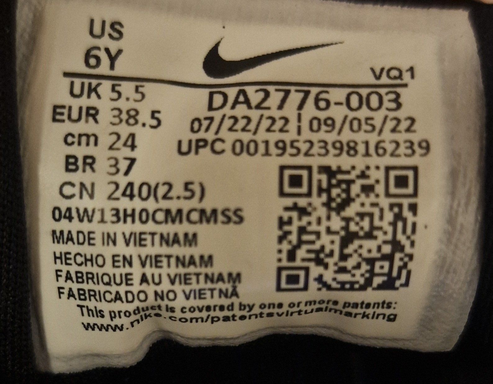 Nike Scarpe da uomo: schwarzer NIKE Gr.38.5 – Usato da Meggen venduto da Lunime 5