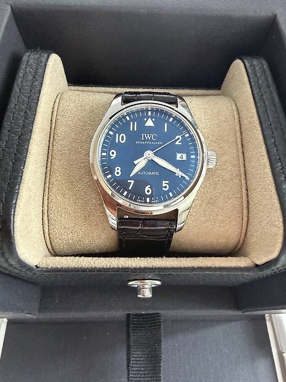 IWC Orologi: IWC Pilot 36 – Usato da Zürich venduto da timeio-swapwatch