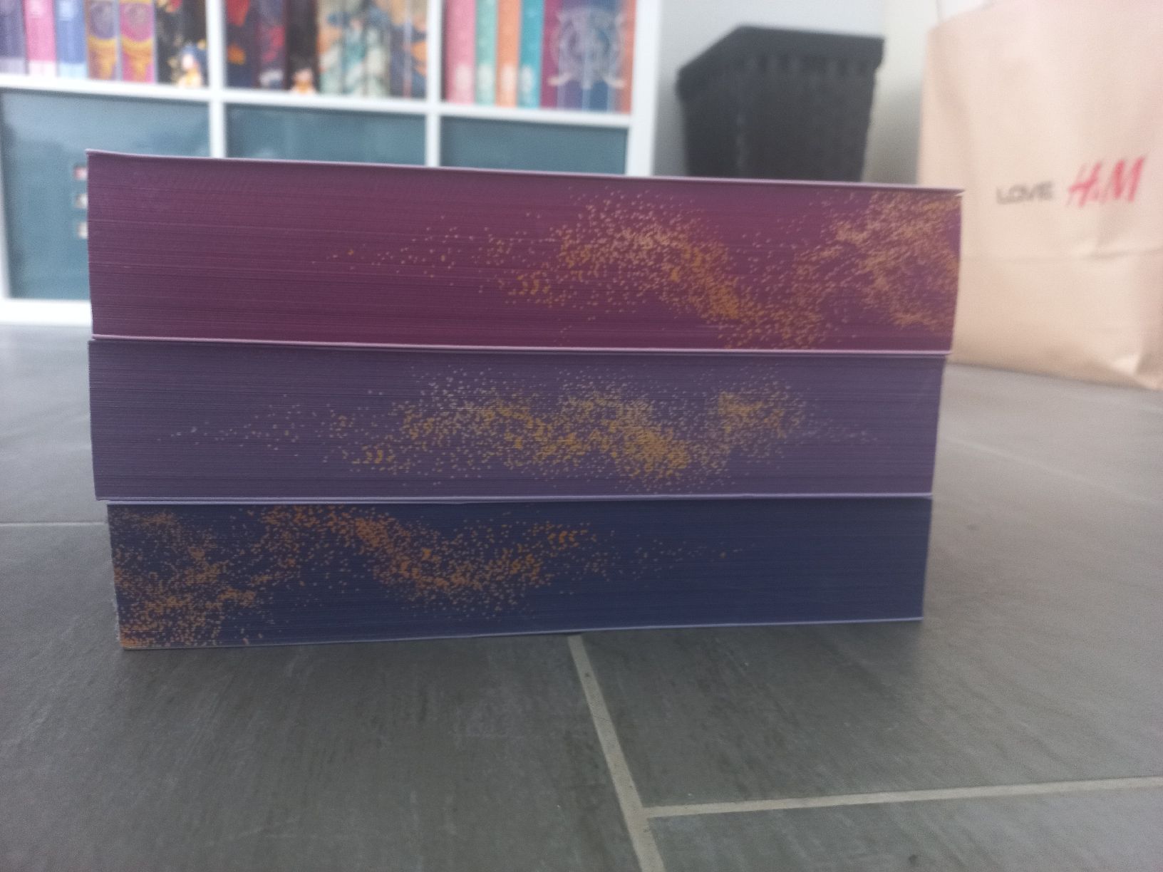Libri: Infinitiv Falling Trilogie mit Farbschnitt  – Usato da Frauenfeld venduto da Melibooks 1