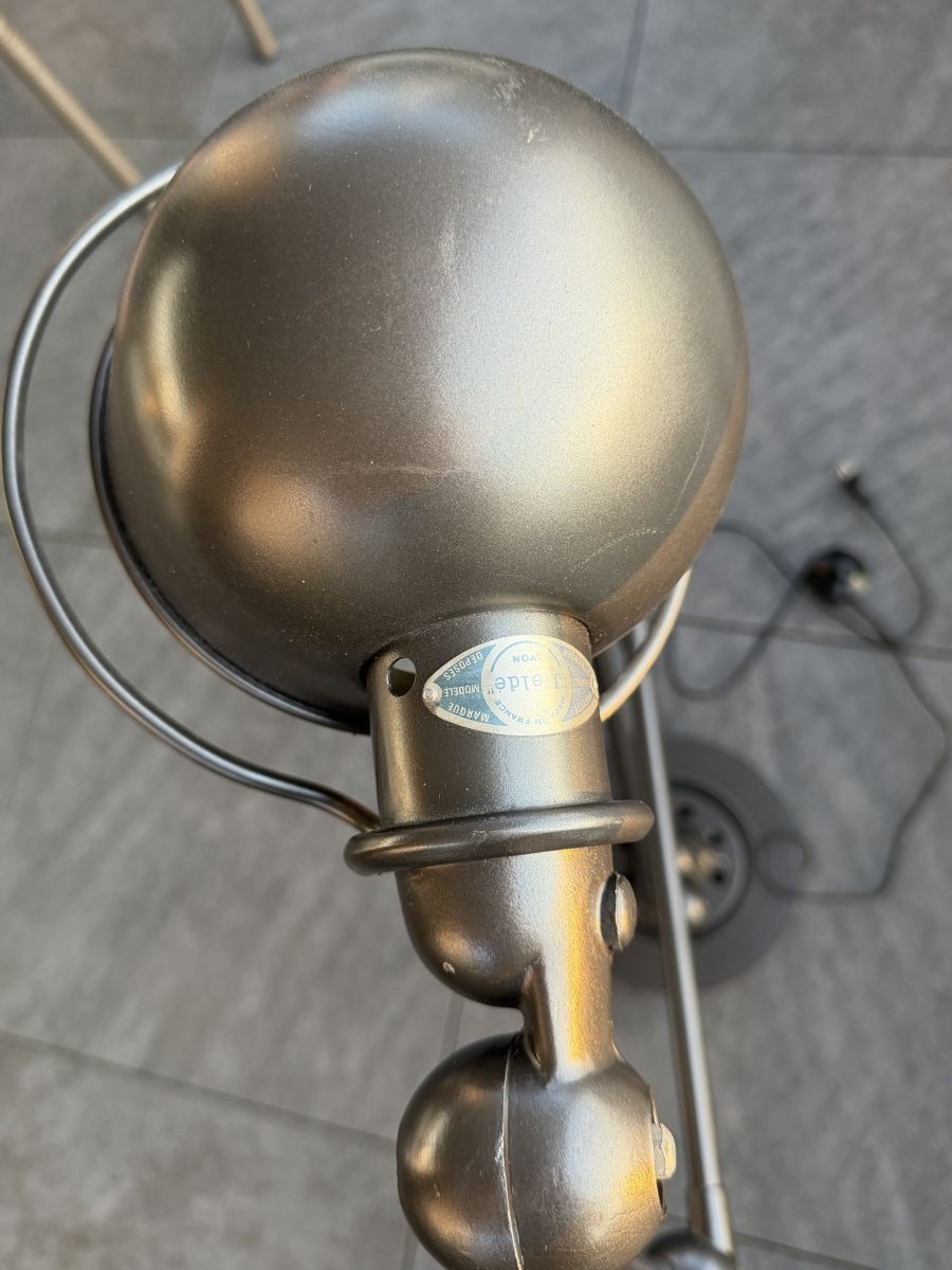 Jieldé Lampes: Lampe Jielde 3 bras – D'occasion à Ecuvillens par mcw_lx9j 2