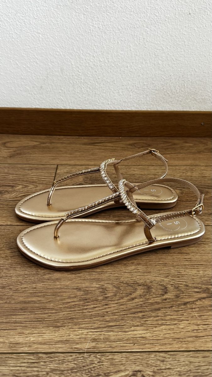 Chaussures femmes: Ledersandalen mit Steinen. Neu – Neuf avec emballage d'origine à Schaffhausen par R_Muzh 3