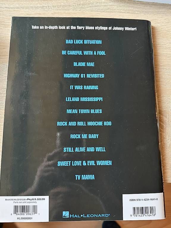 Libri: Partition/Tablature  de guitare JOHNNY WINTER  – Usato da Ste-Croix venduto da Kikkio 1