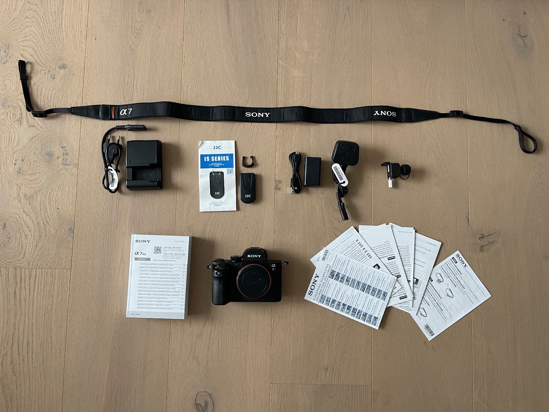 Sony Fotocamera: Sony Alpha 7R II Digitalkamera – Usato da Oberägeri venduto da Chica-go 8