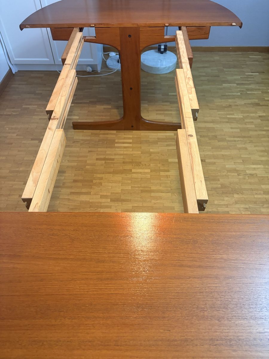 Tavoli: Grande table à manger Scandinave  – Usato da petit lancy venduto da FerreiraLuis 4