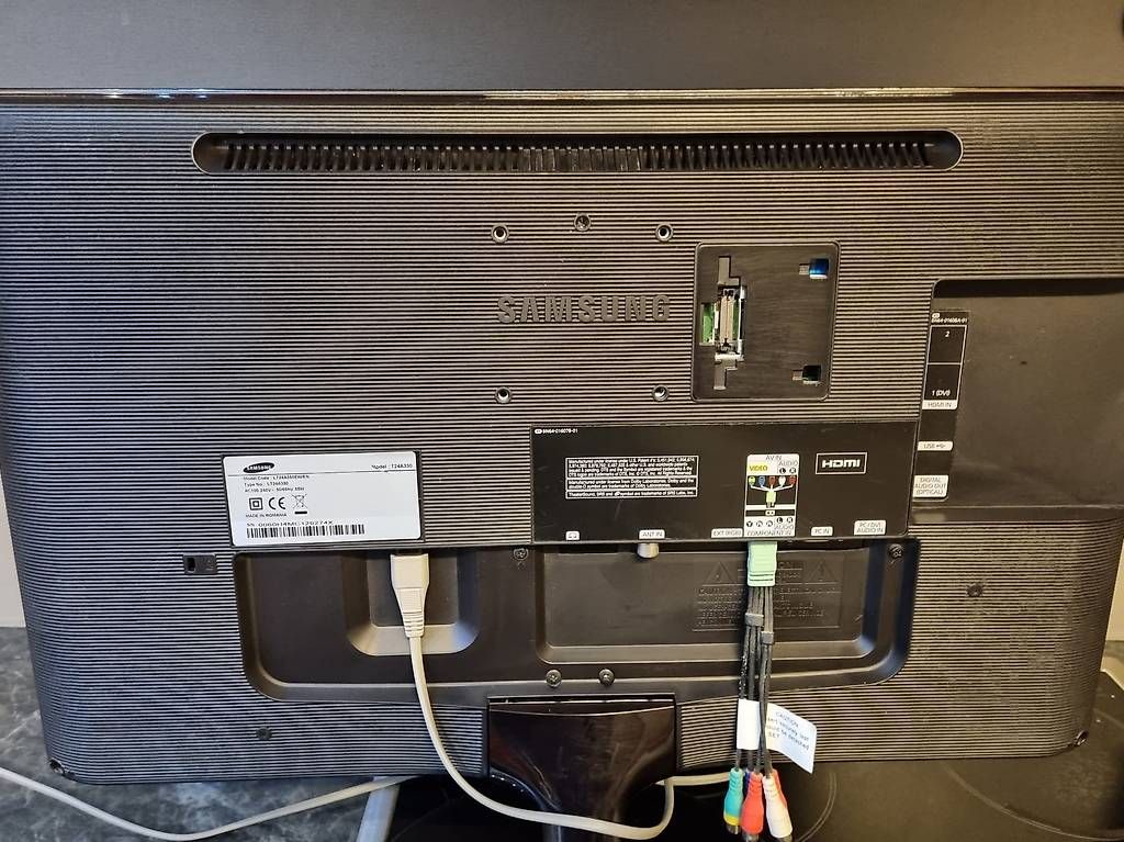 Samsung Ecrans: Samsung-Bildschirm – D'occasion à Sempach par JaMa12 1
