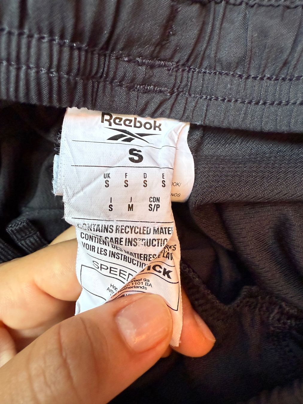 Reebok Pantaloni: Reebok Sport Shorts , Grösse S – Difettoso da Riehen venduto da edu_92w7 2