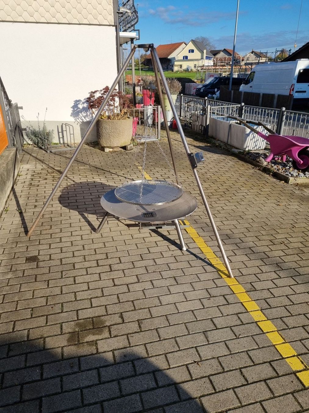 Bracieri: Drei Bein mit Feuerschale 1Meter – Nuovo e nell'imballaggio originale da oberaach venduto da Fussibaer 7