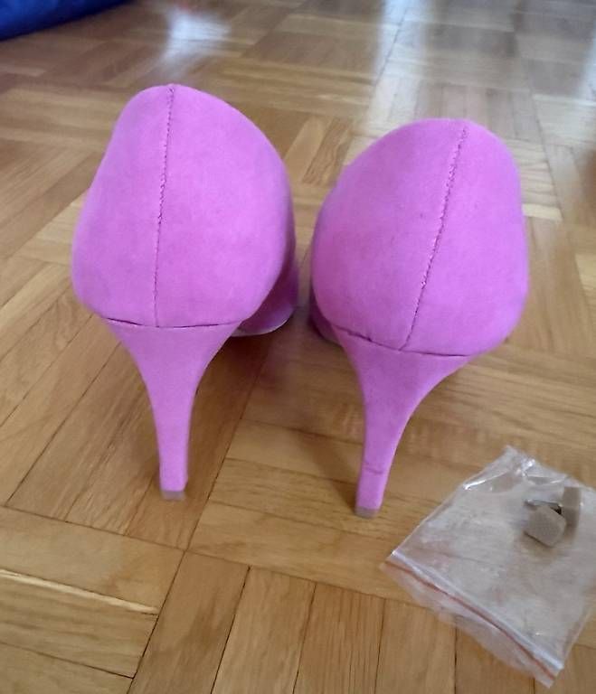 Dorothy Perkins Scarpe da donna: Escarpins Dorothy Perkins pointure 36  comme neufs – Nuovo (secondo la descrizione) da Lausanne venduto da loi_8msc 1