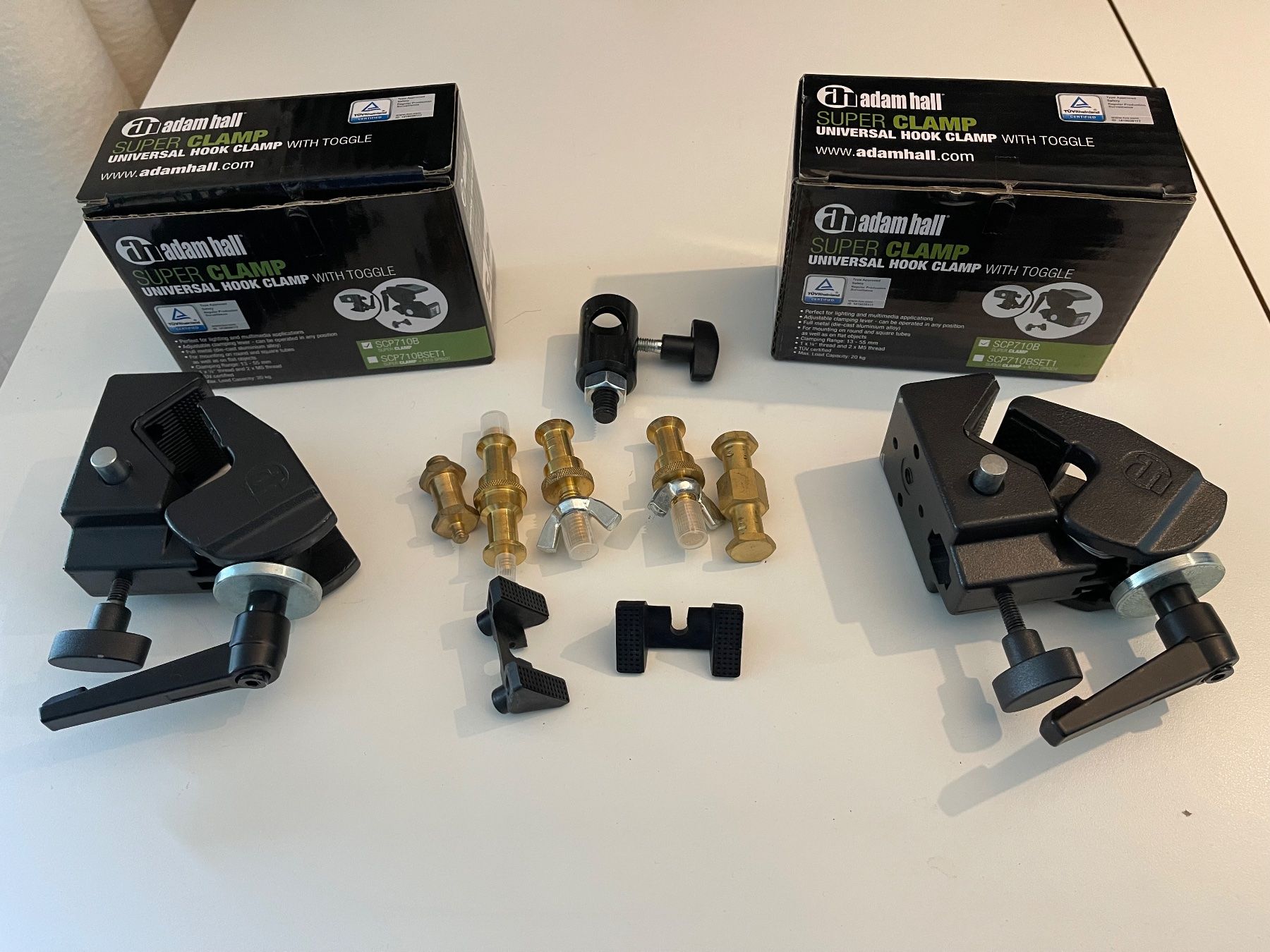 Wandhalterungen: Adam Hall Super Clamp 2x – Gebraucht aus Bazenheid von grimauso