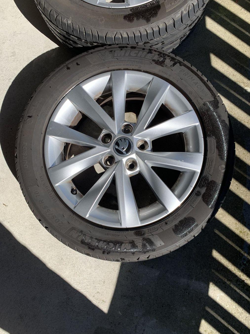 Pneumatici & Ruote complete: Skoda Octavia 3 Kompletträder – Usato da Zürich venduto da Marty8053 1