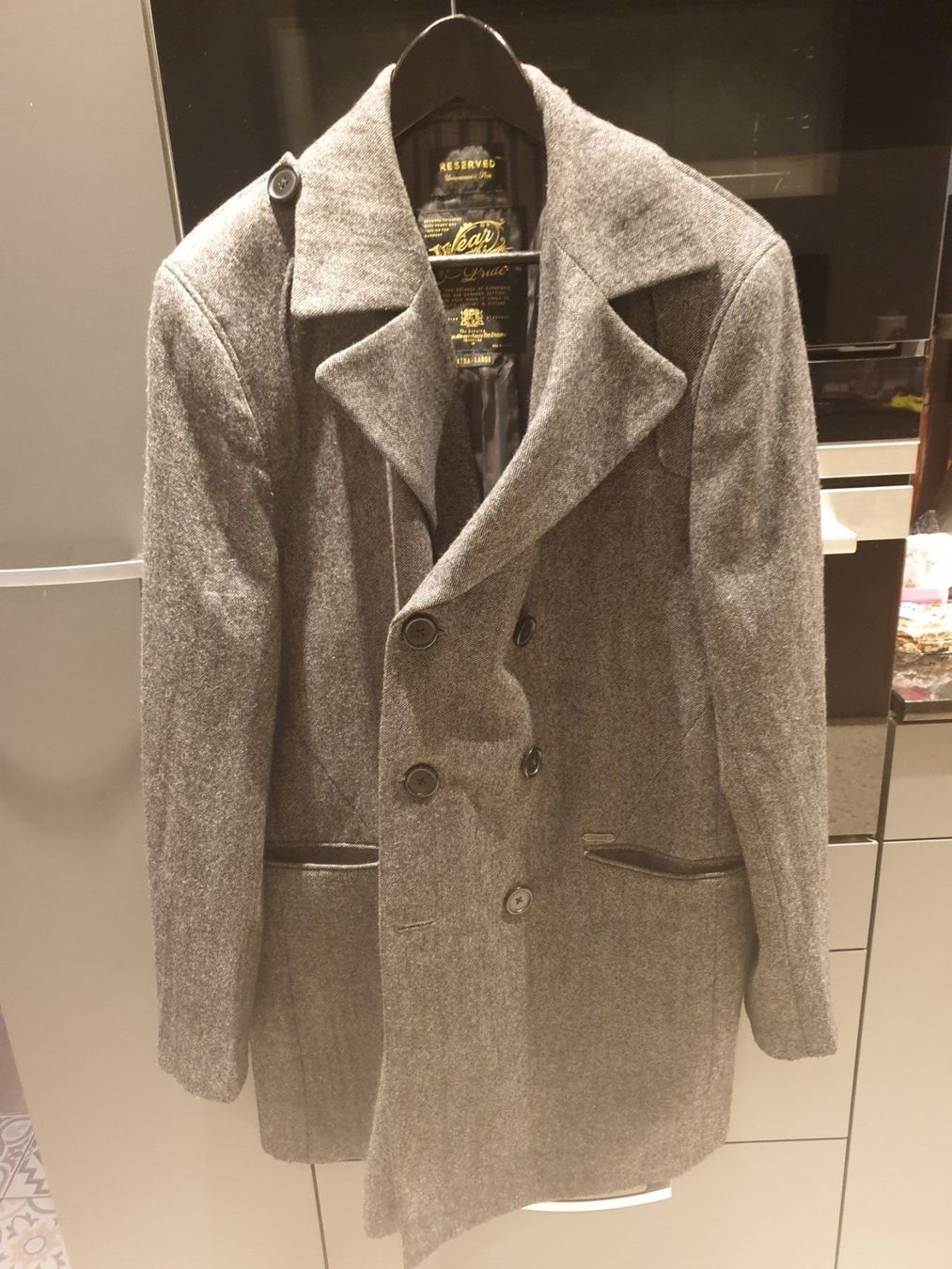 Cappotti: Mantel L/XL Brustweite 54 CM – Usato da Wolhusen venduto da bryman