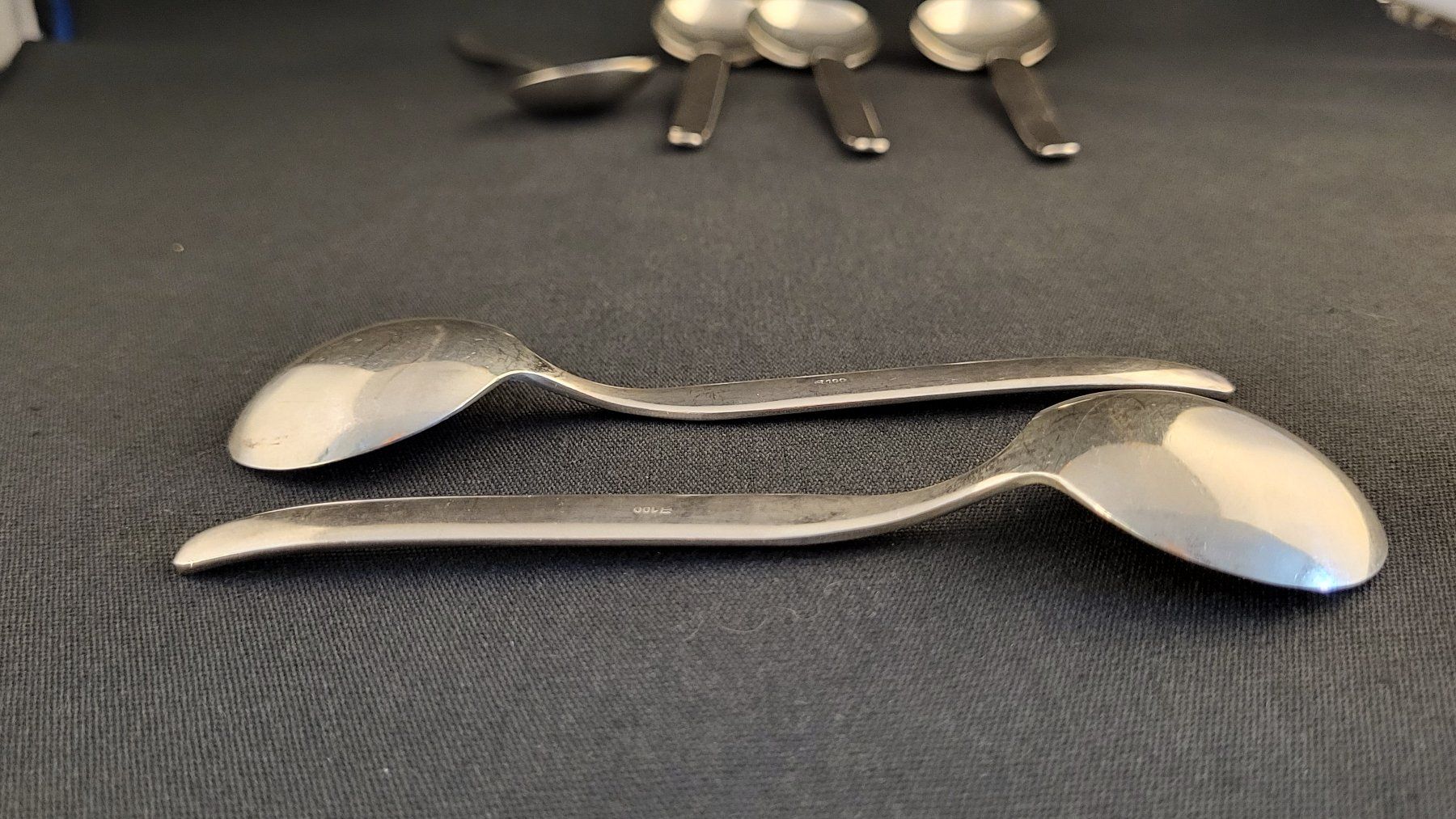 Cucchiai: Versilberte Dessert-Löffel – Usato da Basel venduto da spinne02 2