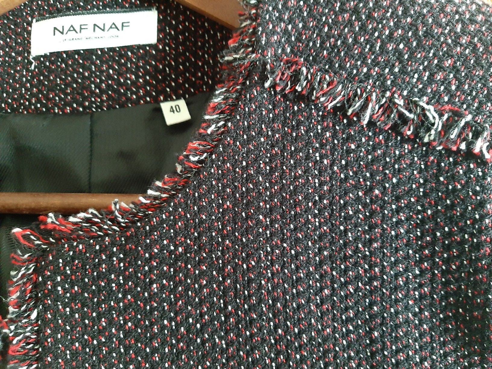 Nafnaf Jacken: NAFNAF Veste tweed rouge noir – Neu (gemäss Beschreibung) aus Lausanne von del_tpq5 4