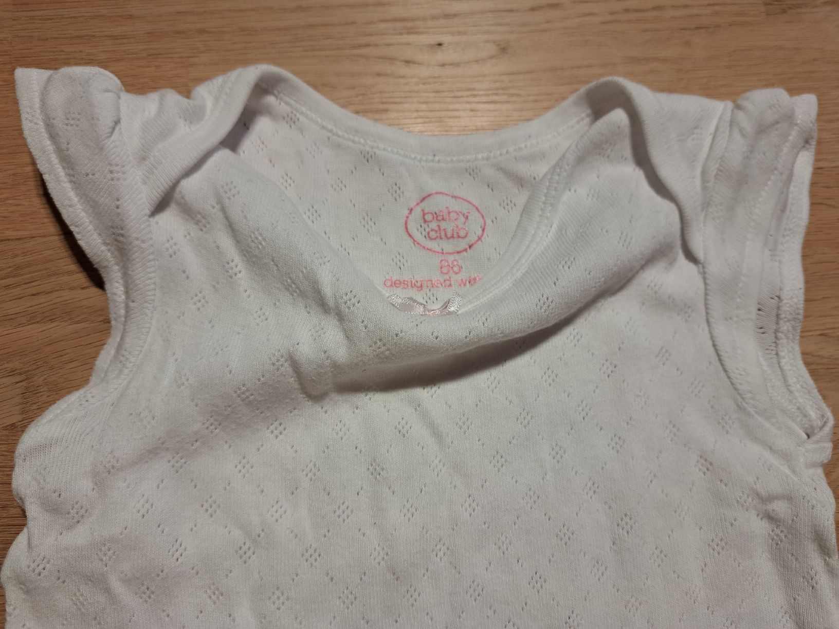 C&A Biancheria intima: Süsser Body Sommer, Gr. 86 weiss – Usato da Bergdietikon venduto da Staphylococcus 2