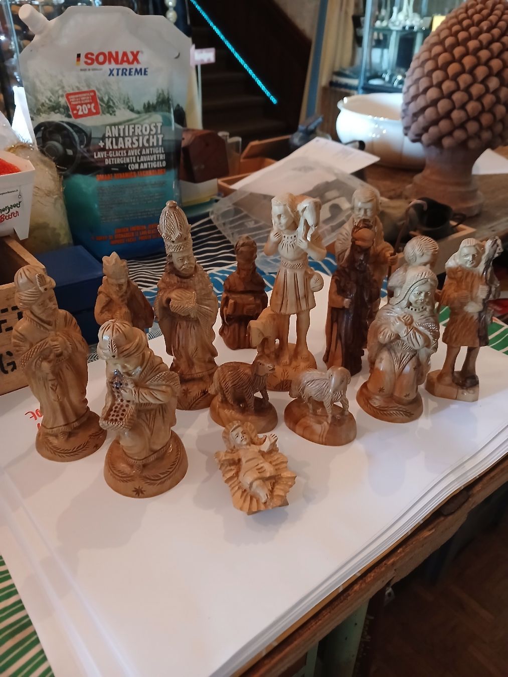 Statuette: Krippenfiguren aus Holz  – Usato da Hagenbuch ZH venduto da bromaer