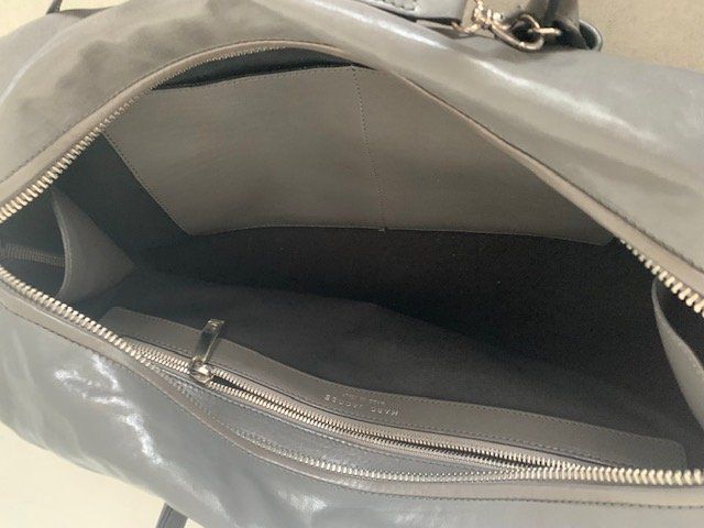 Marc Jacobs Borse da donna: Sac en cuir souple gris de Marc Jacobs – Nuovo (secondo la descrizione) da St-Aubin-Sauges venduto da Juliezan 5