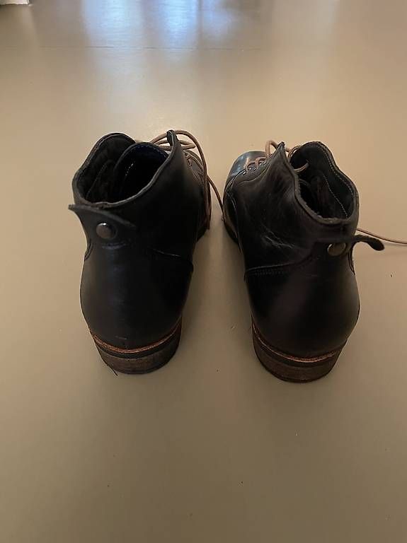 Scarpe da donna: Lederschuhe 39 – Usato da Bern venduto da Sandra_Ce 2