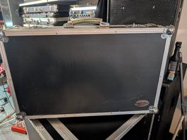 Pedalboard Warwick mit Stromversorgung
