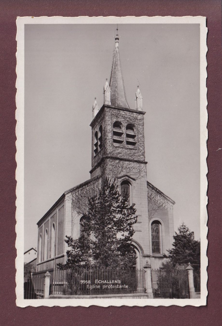 Cartoline postali: ECHALLENS - Eglise - Poste de campagne – Usato da Pully venduto da nicecards