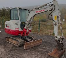 Takeuchi tb 230