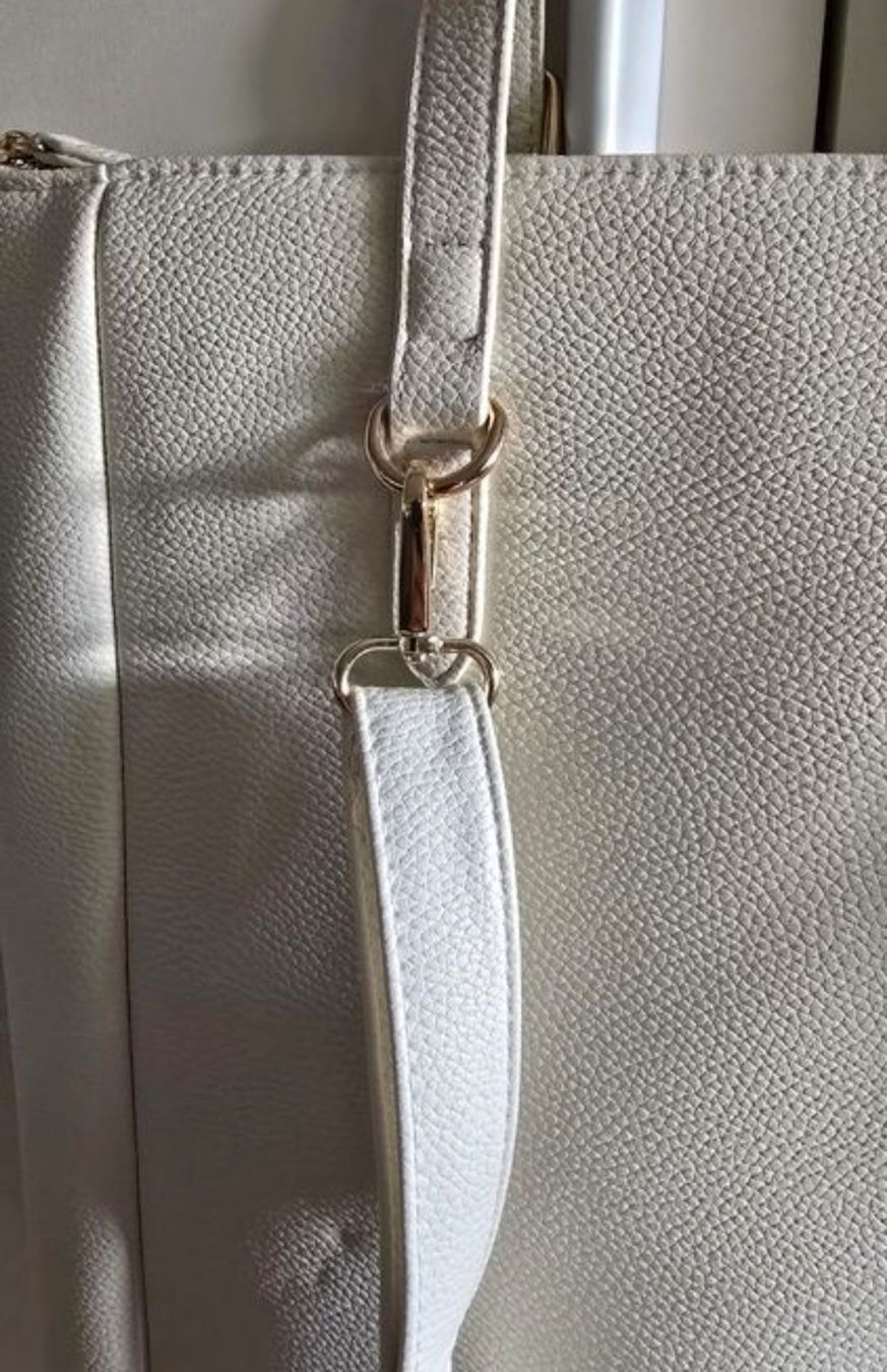 Taschen für Damen: Coole Handtasche / Rucksack  2in1 – Neu (gemäss Beschreibung) aus Sursee von M_Z 2