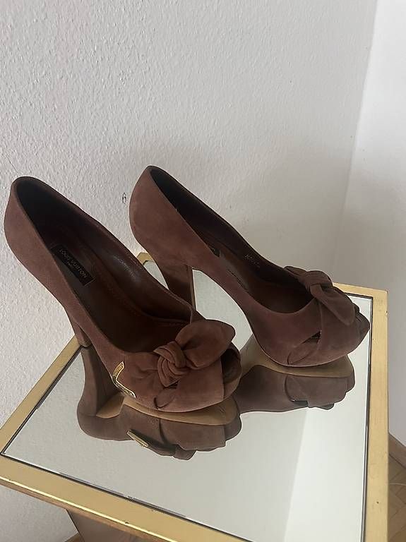 Louis Vuitton Chaussures femmes: Leder Schuhe – D'occasion à bern par sonia72 2