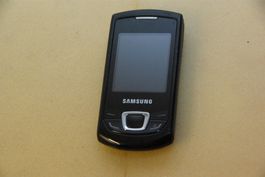 SAMSUNG GT-E2550 Monte Silver - Natel