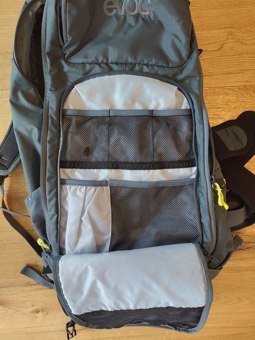 Evoc Sacs à dos: Evoc FR Trail E-Ride grau – D'occasion à Interlaken par dmncmg 1