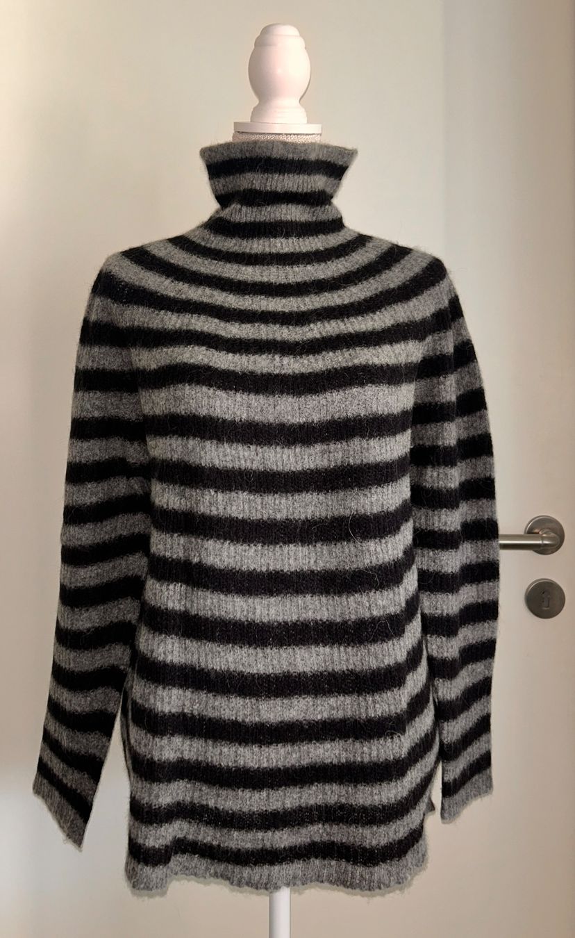 Drykorn Maglioni & Felpe: Stehkargenpullover LYZA von DRYKORN, grau-navy, M – Usato da Kreuzlingen venduto da peetzii