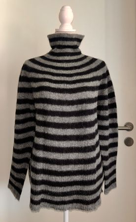 Stehkargenpullover LYZA von DRYKORN, grau-navy, M