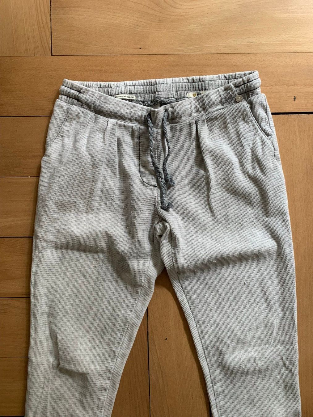 Rich & Royal Pantaloni: RICH & ROYAL - Hose grau 36 – Usato da Zürich venduto da Diazaio 1
