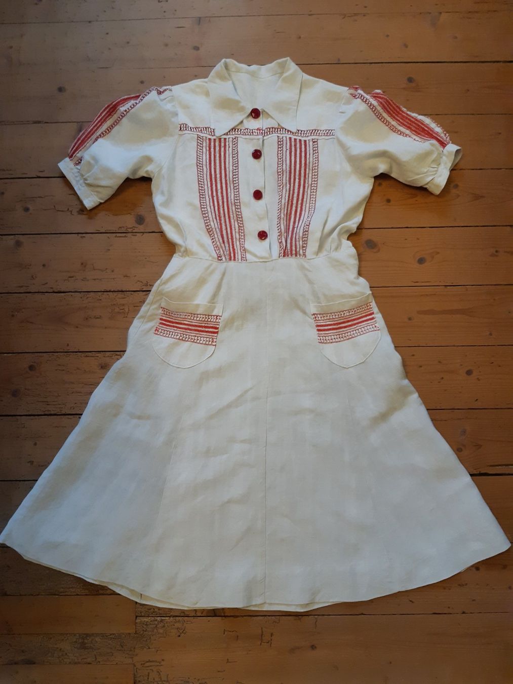 Vestiti: Original 1940er Jahre Kleid – Usato da Arbon venduto da torso444