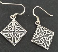 KELTISCHER KNOTEN OHRRINGE IN 925 SILBER