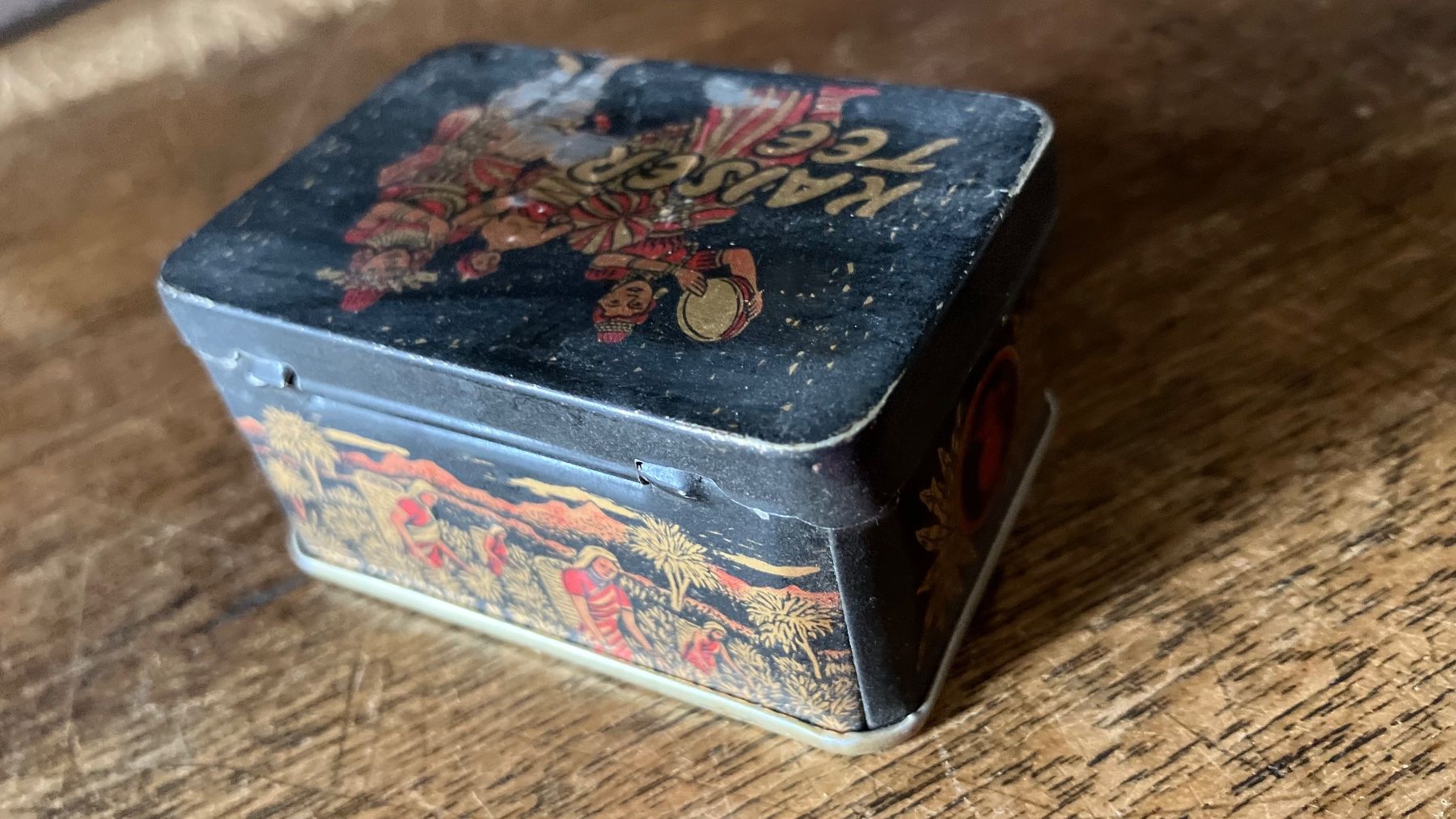 Barattoli: Kaiser Tee Thé Blechdose Boite ancienne – Usato da St-Cierges venduto da LeRegain 3