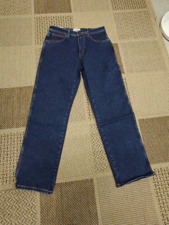 Gerade Herren-Jeans von Wrangler (viele Grössen / fabrikneu)