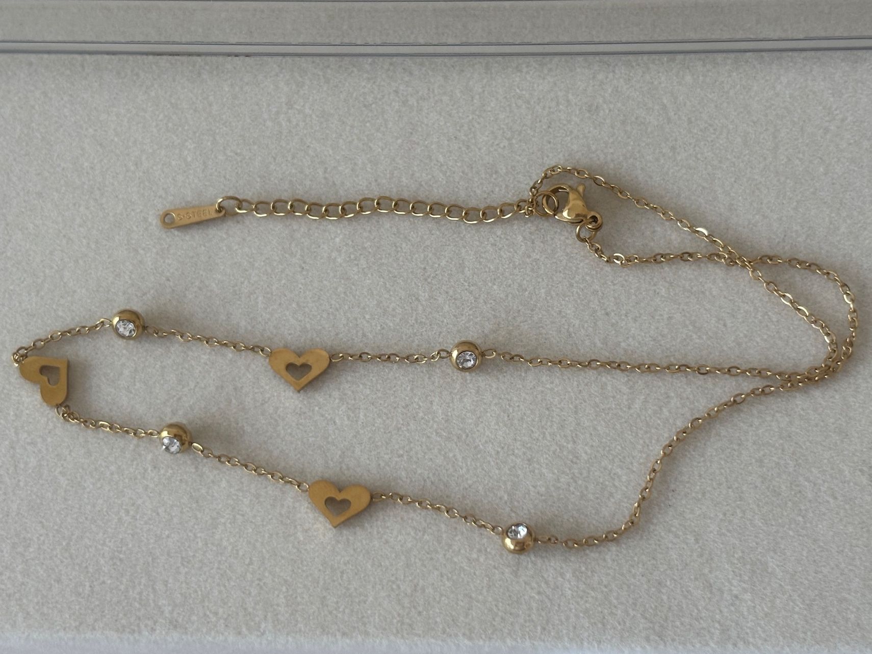 Catenine: Luxus Elegante Edelsthal Kette Farbe : Gold – Nuovo (secondo la descrizione) da Biel-Bienne venduto da Roserosse13 1
