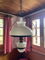 Hängelampe Öllampe Messing Glas weiss Vintage Chalet Stil