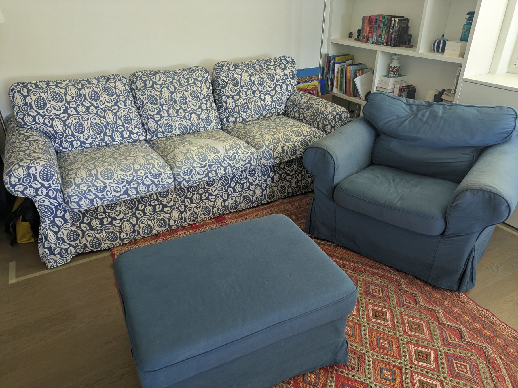 Ikea Divani: Gratis IKEA Schlafsofa + Sessel + Hocker – Usato da Hedingen venduto da once20