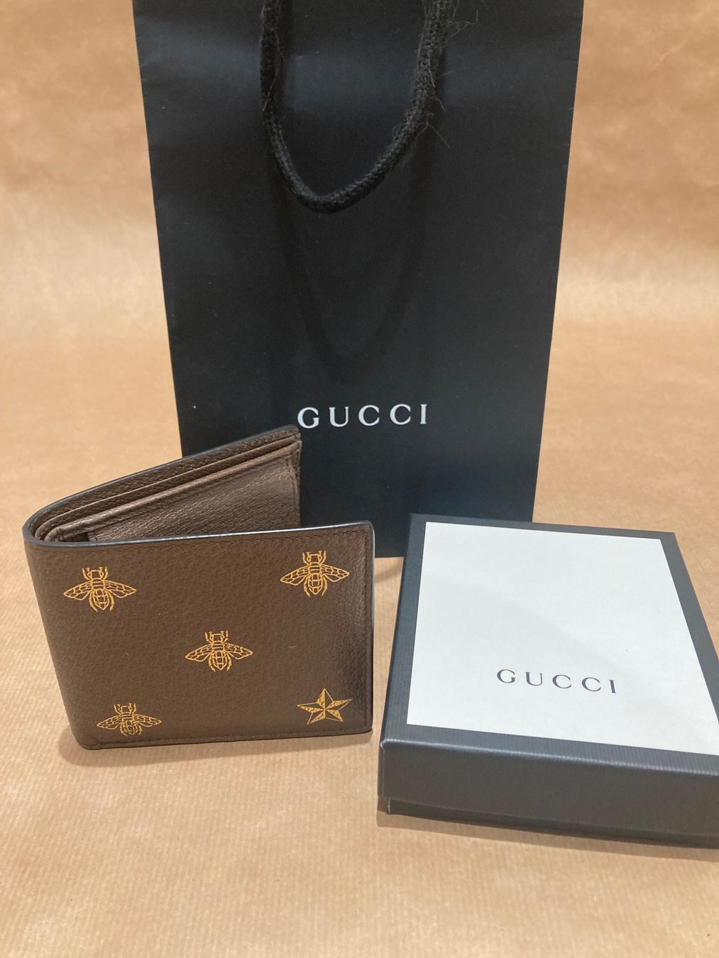Gucci Portafogli: Gucci portafoglio – Usato da Paradiso venduto da Kayakara