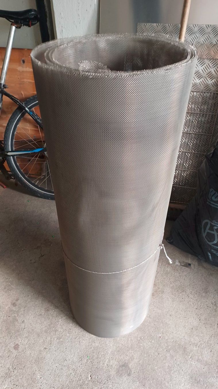 Sonstiges: Edelstahl Drahtgewebe mit c.a. 2mm Maschenweite 10x50cm – Gebraucht aus Kreuzlingen von