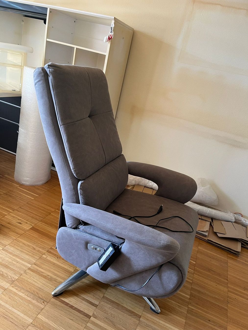 Bequemer Relaxsessel Grau, Top! (Gebraucht) in Schwerzenbach für CHF 80 – nur Abholung auf Ricardo kaufen