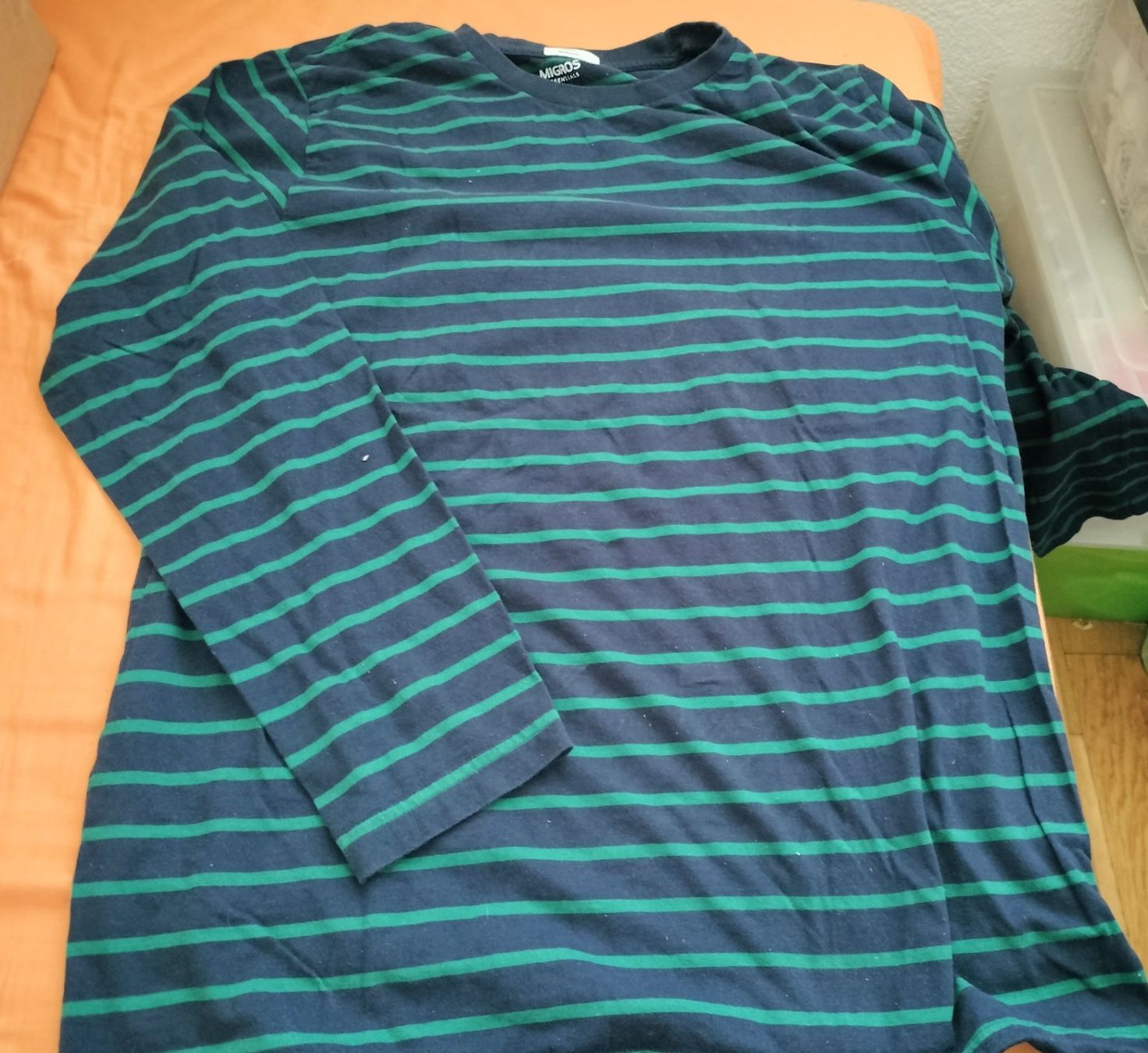 Maglioni & Felpe: Pulli. Gr. L – Usato da Heimberg venduto da Rockenrol