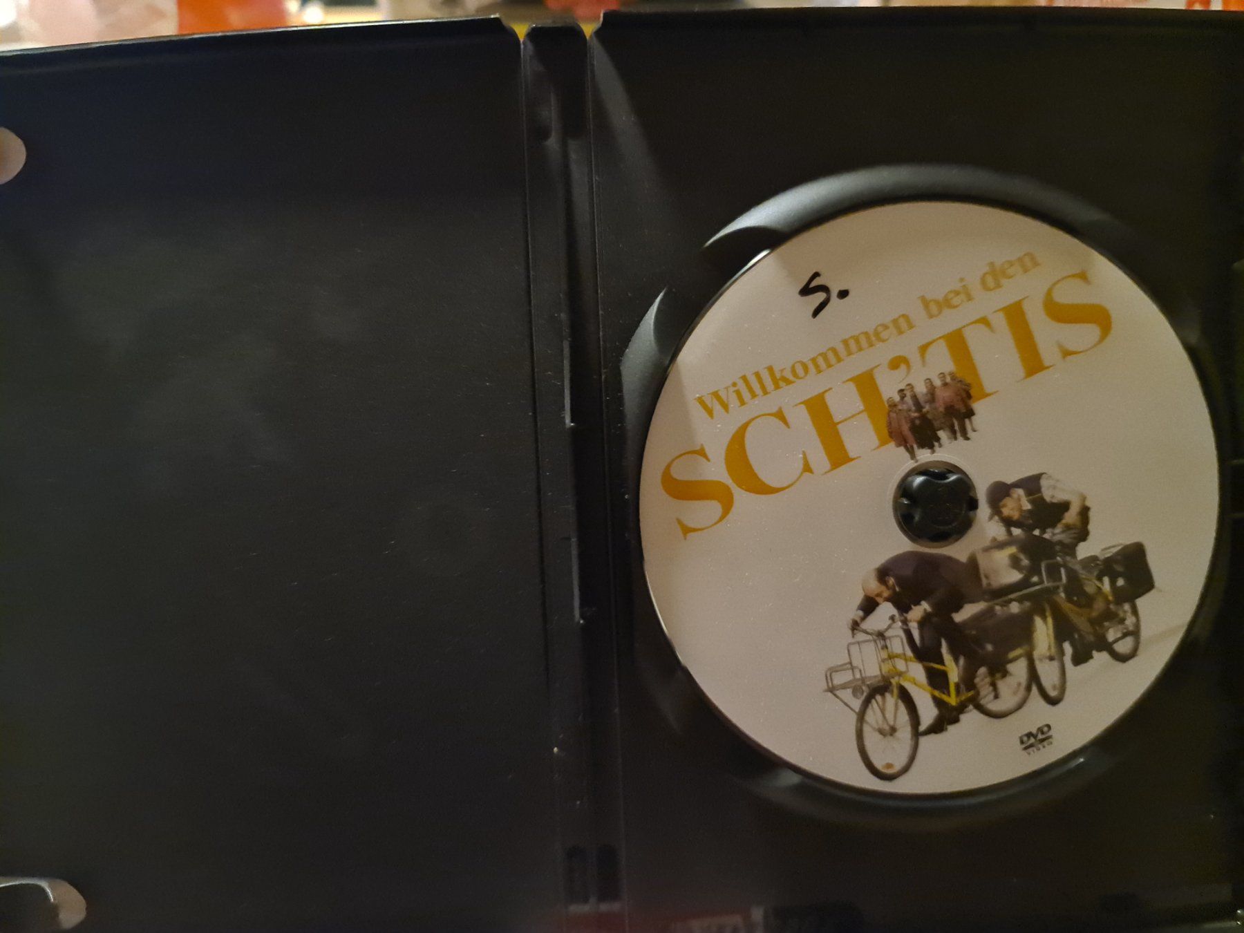 Tutti i DVDs: Willkommen bei den Sch'tis - DVD Komödie – Usato da Dintikon venduto da Vexi 1