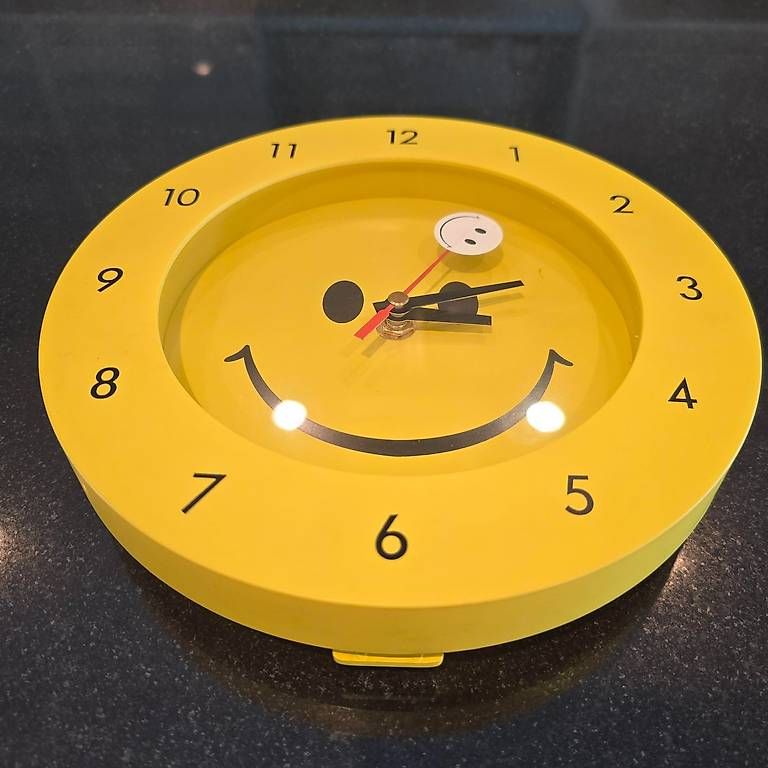 Orologi da terra & Orologi da parete: Wanduhr Smiley – Usato da Pfeffingen venduto da rov_9frp 2