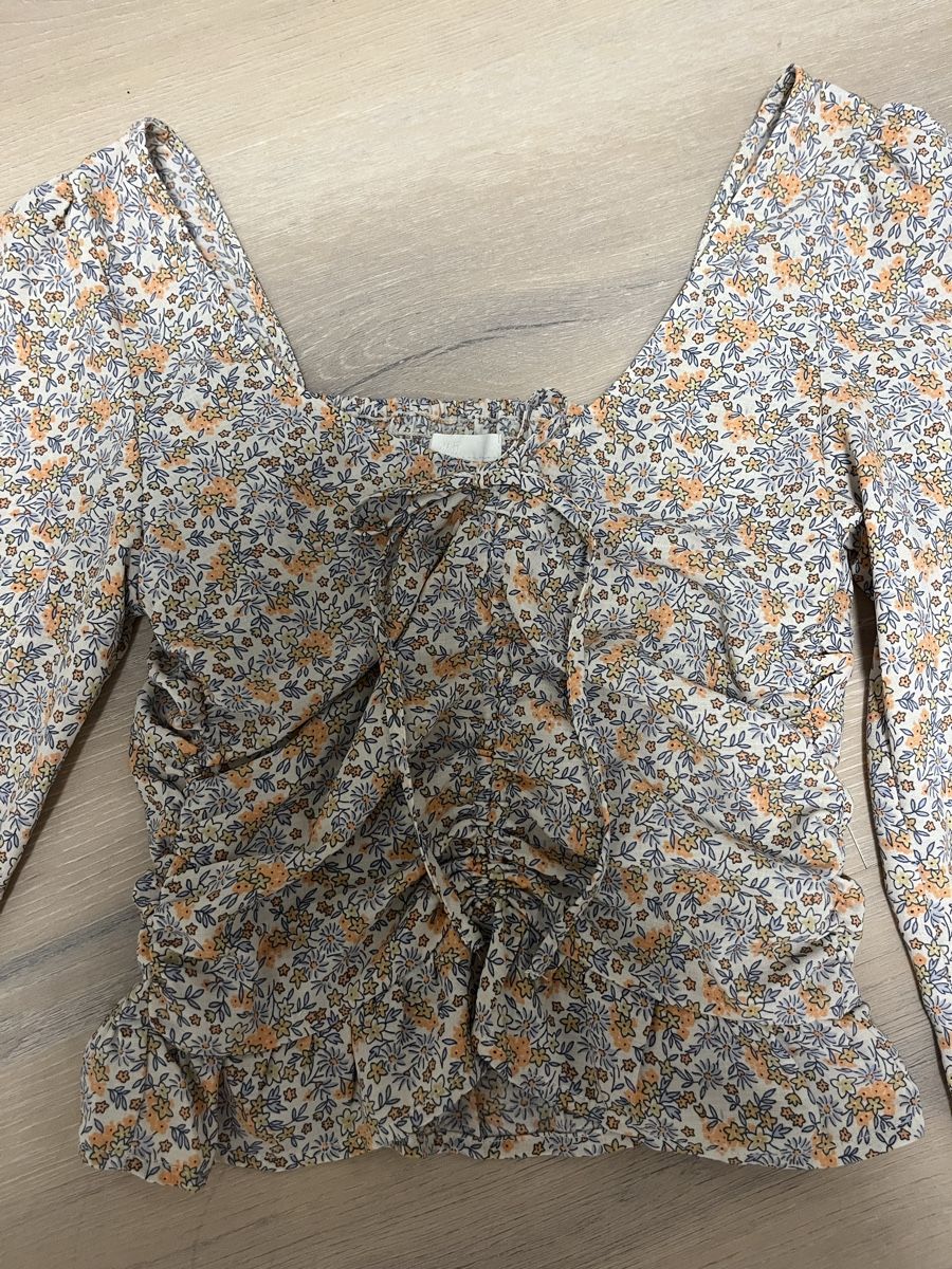 H&M Chemisiers: Bluse mit Blumenmuster weiss XS neu – Neuf (Voir description) à Birrwil par vanyboo 1