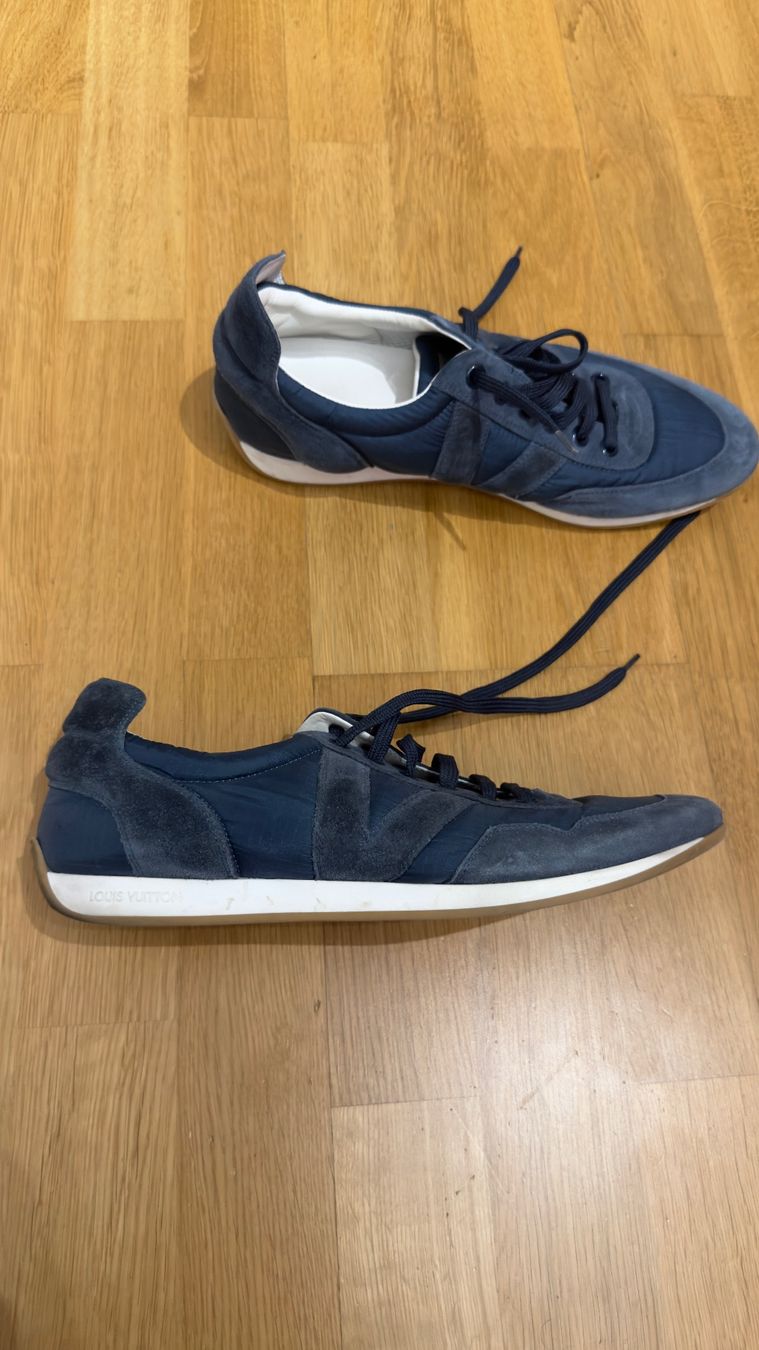 Louis Vuitton Chaussures hommes: Louis Vuitton Runner active – D'occasion à Basel par nic_b7zc 1