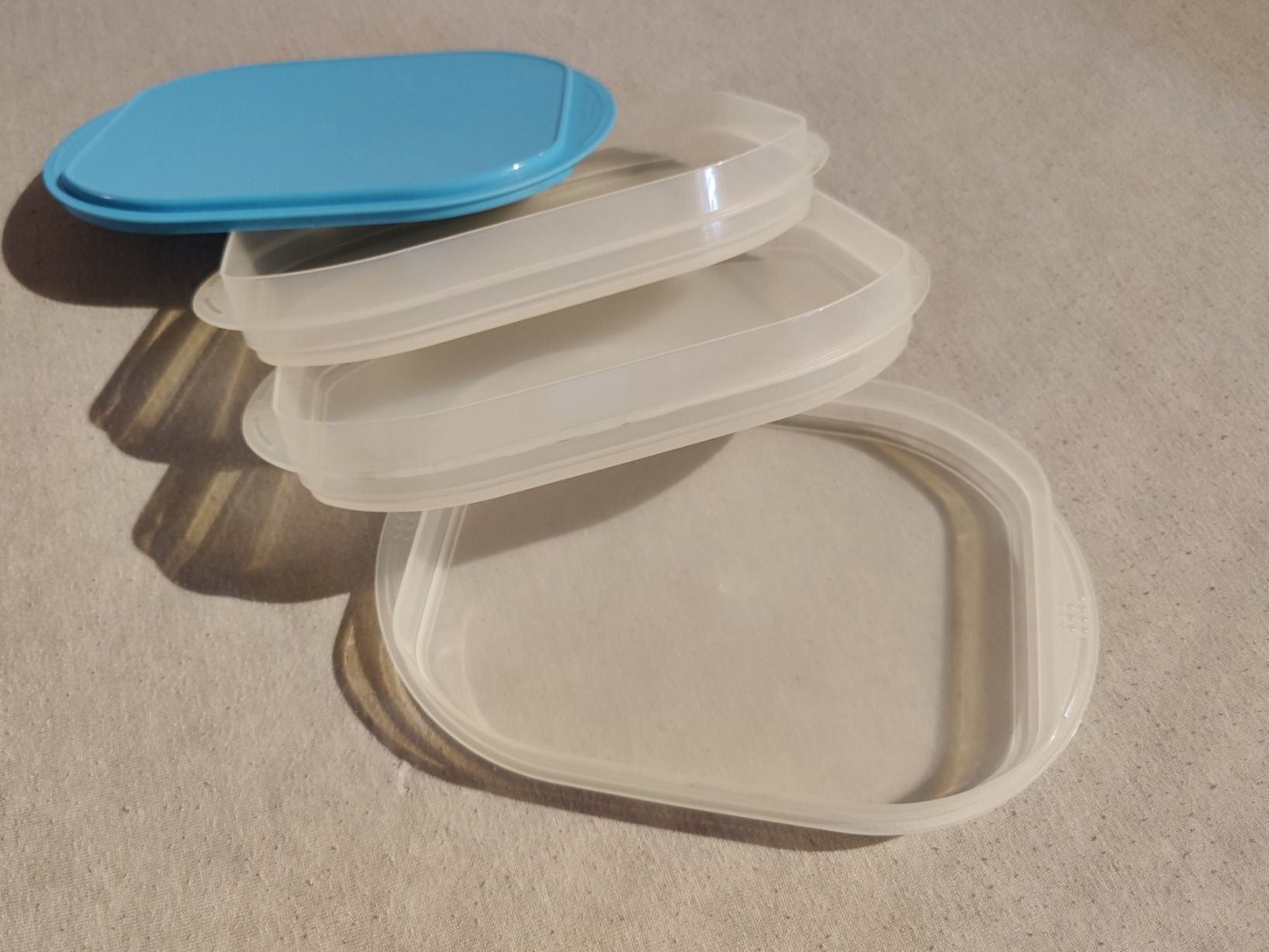 Tupperware Contenitori & Simili: Tupperware - Traiteur 4-teilig (neu) – Nuovo (secondo la descrizione) da Langnau am Albis venduto da rdenzel 2