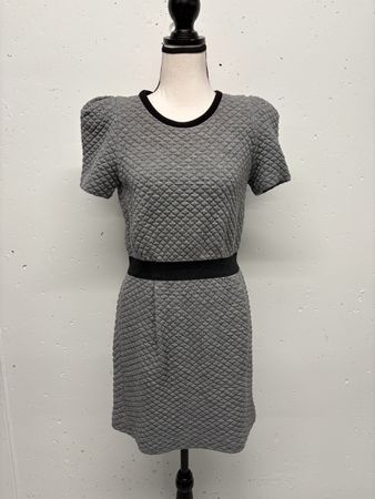 Sandro Paris Kleid Gr. 36 Grau Schwarz kurzarm Wolle Kurzarm