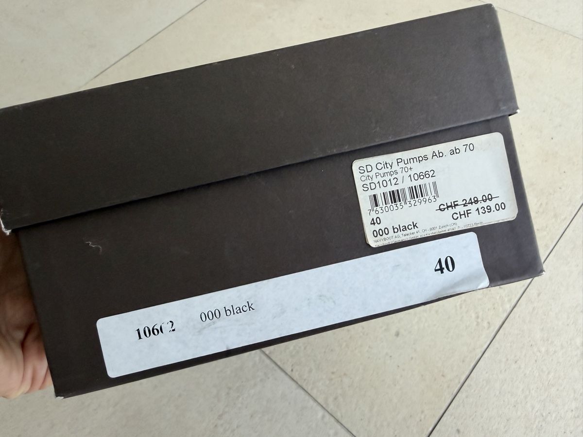 Navyboot Scarpe da donna: NAVYBOOT City Pumps aus Leder Gr. 40 – Usato da Zug venduto da kow_6xr6 8
